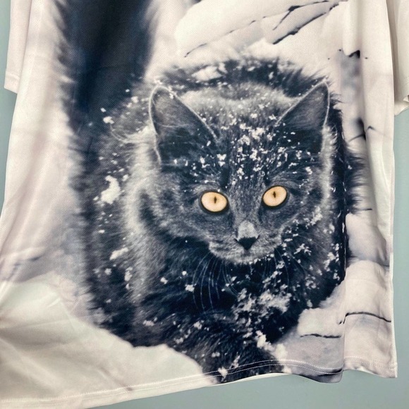 𝅺bian Yi Long Snow Cat All Over Print Crew Neck Tee Shirt Size 3XL Runs Small - Picture 3 of 11